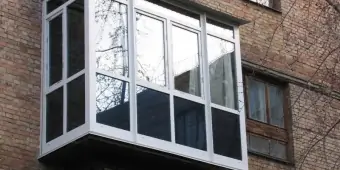 Утепление. Французские окна, реализация балкона с выносом, тонировка стекол.